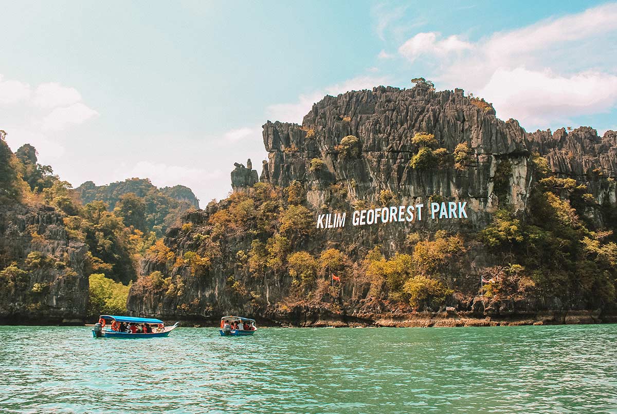 Jelajahi Keajaiban Mangrove Langkawi: Tur Unik di Ekosistem Pesisir